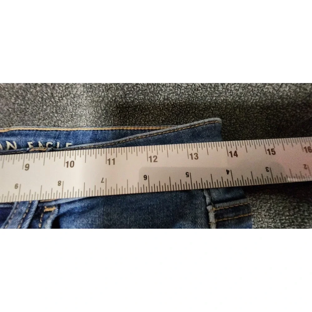 American Eagle Size 4 Womens Jean Light Wash Blue Jegging‎ Ne(x)t Level Stretch